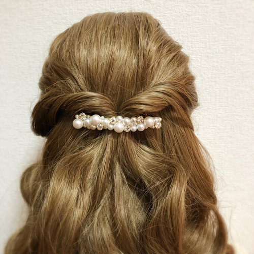 ホワイトパールとビジューのキラキラバレッタ バレッタ Anty 通販