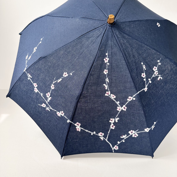 可定制/手繪遮陽傘/藏青色&lt;白梅花&gt; 第7張的照片