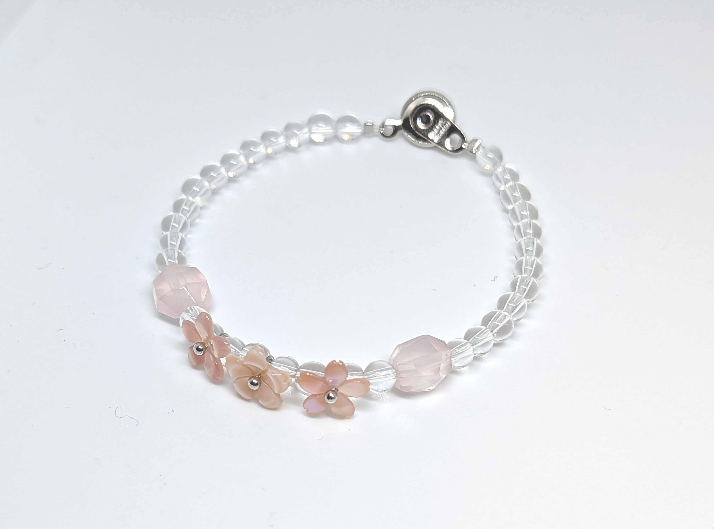 春うらら桜ブレスレット(⁠｡⁠•̀⁠ᴗ⁠-⁠)⁠✧