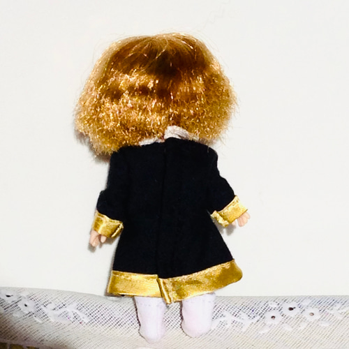 ミキちゃんマキちゃん用きせかえ服 〜黒のワンピース〜 おもちゃ・人形