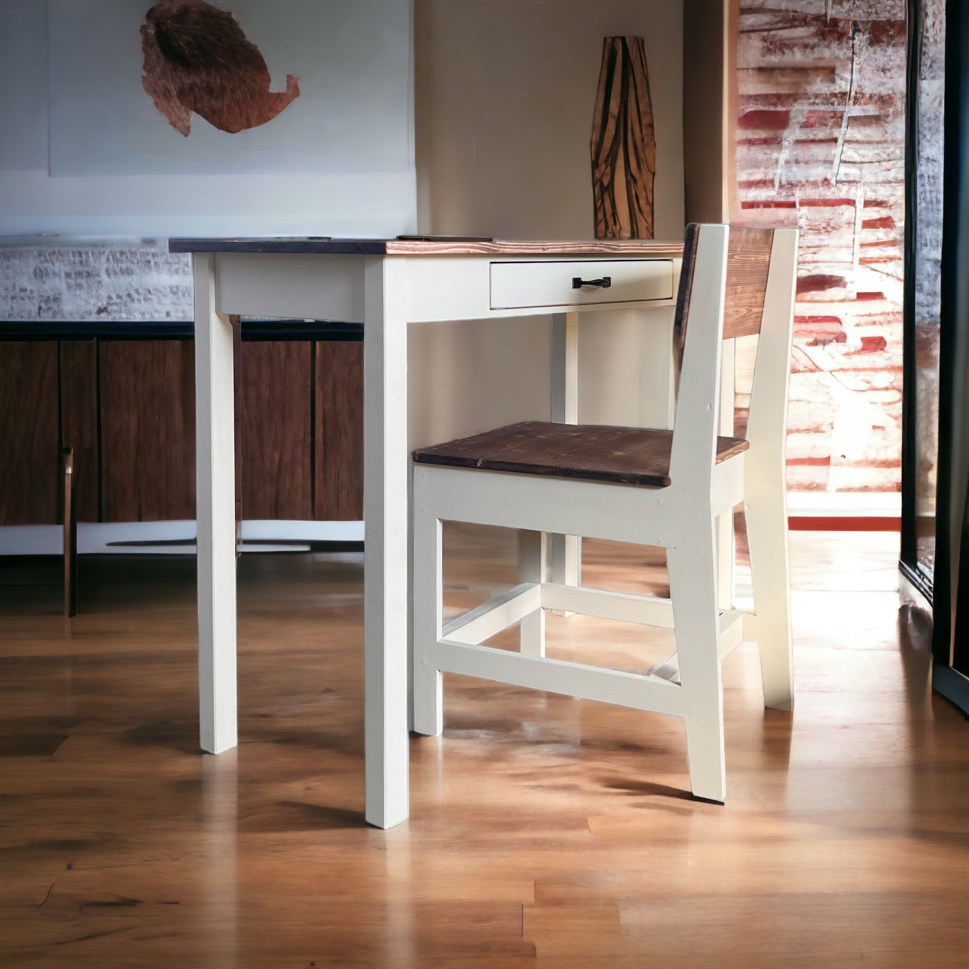 まとめ買い】 リビングに置ける、コンパクトサイズの学習机