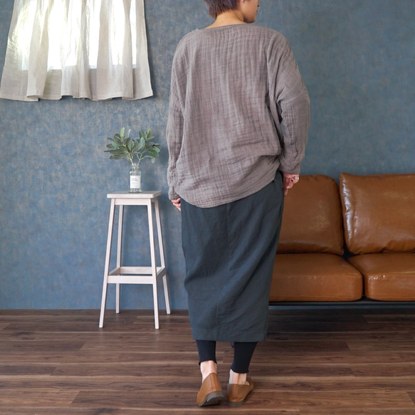 【福袋】寬鬆紗布T卹/灰色+繭形裹身裙/黑色 第3張的照片