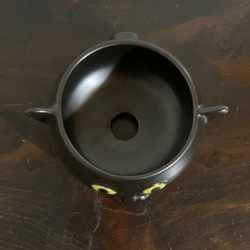 陶器　黒猫さんの植木鉢 5枚目の画像