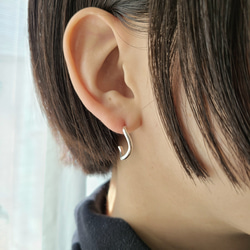 Wave Half hoop Pierced Earrings / SV925 ≪送料無料≫ 10枚目の画像