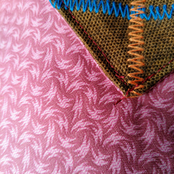 カラフルな刺繍の手提げトートバッグ　（ピンク） 6枚目の画像