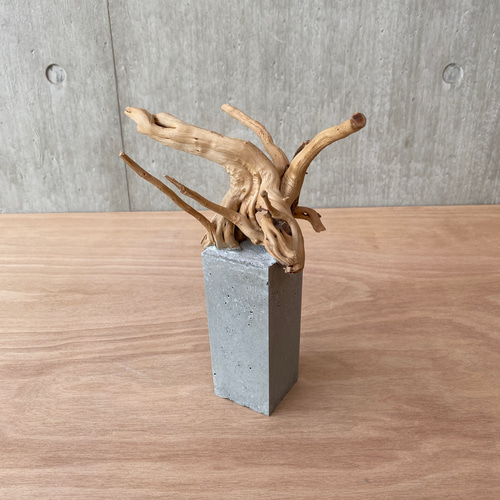 コンクリート盆栽 流木オブジェ】ディスプレイ 什器 アクセサリー