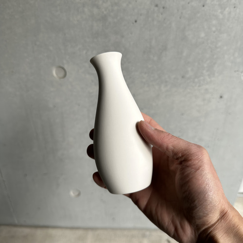 白磁薄作り一合徳利・単品 おちょこ・ぐい呑み・徳利 SATO