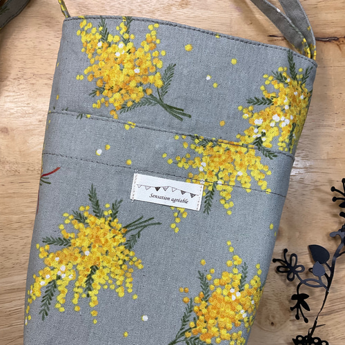 ミモザ刺繍ポケットのスマホショルダー＊ショルダー紐をお選
