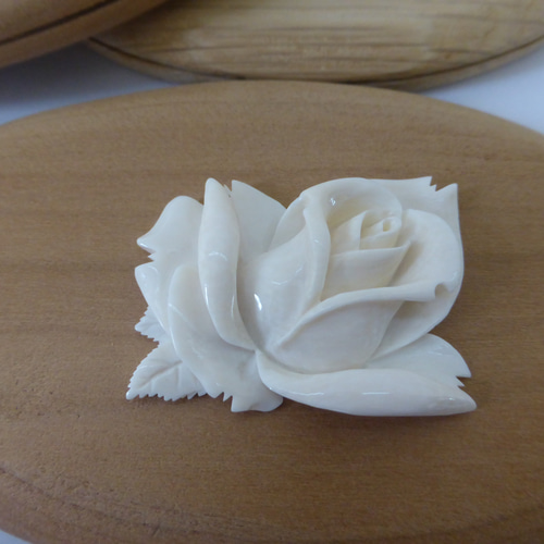 本象牙 アイボリーカービング、ナンタケットバスケット用オーナメント