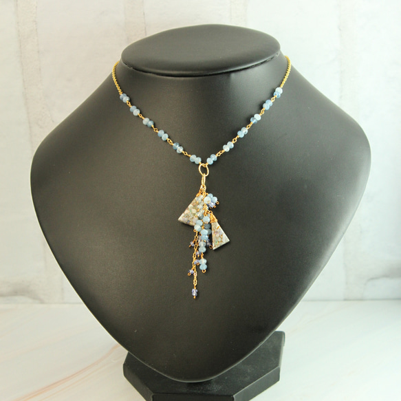 【３月誕生石】高品質 アクアマリン オパールコッパー 花束ネックレス 4枚目の画像