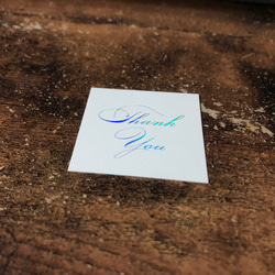 ホログラム箔が特徴のサンキューカード 5枚目の画像