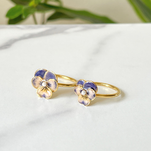 ビオラ リング　⁂　ドライフラワー　指輪 ビオラ リング ⁂ ドライフラワー 指輪 ビオラ リング⁂ドライフラワー
