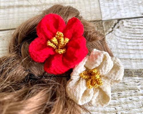 梅の花びらＵピン ぷっくり紅白梅の花Uピン ちりめん 春 花 赤 白 和装 着物 卒業式