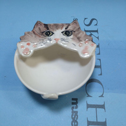 猫のお玉立て　陶器(受注制作） 1枚目の画像