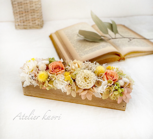 【専用】木箱のフラワーアレンジメント 木箱のフラワーアレンジメント プリザーブドフラワー Atelier kaori