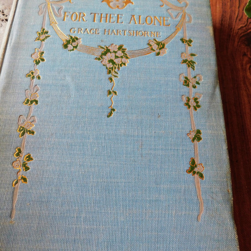 19世紀 英国のロマンチックな詩集 可愛いお花の模様付き表紙