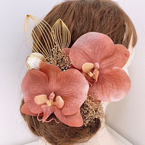 ピンク胡蝶蘭髪飾り ヘッドドレス（アクセサリー） fuwari. 通販