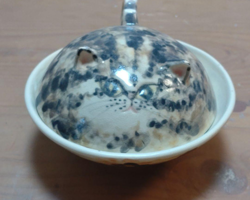 重厚さが有り大変趣の有るお皿で御座います。　　20万位だとお聞き致しました。 c0cc05c40e32b8f5de503c559a51a3