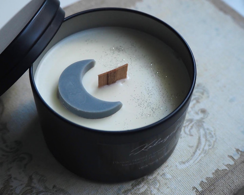 人気作家様 刺繍キャンドル 月と雲