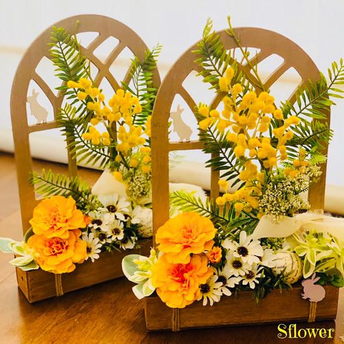 送料無料】ミモザのスプリングウィンドウフレームアレンジメント