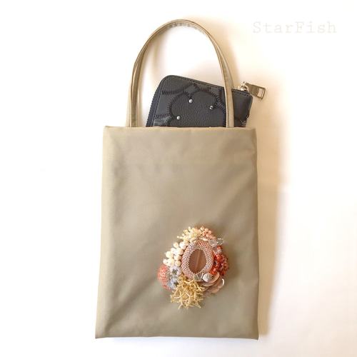 珊瑚礁Ⅰ】一点物 ビーズ刺繍バッグ 「廃漁網」を素材にした