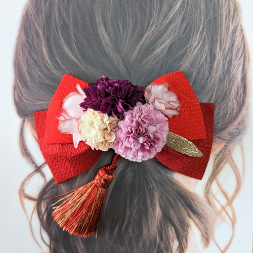 m.y 大きな赤いリボンのヘアアクセサリー とピンクの髪飾り ラッピング付き♡マムとあじさいの大きなリボン髪飾り ゆらゆら