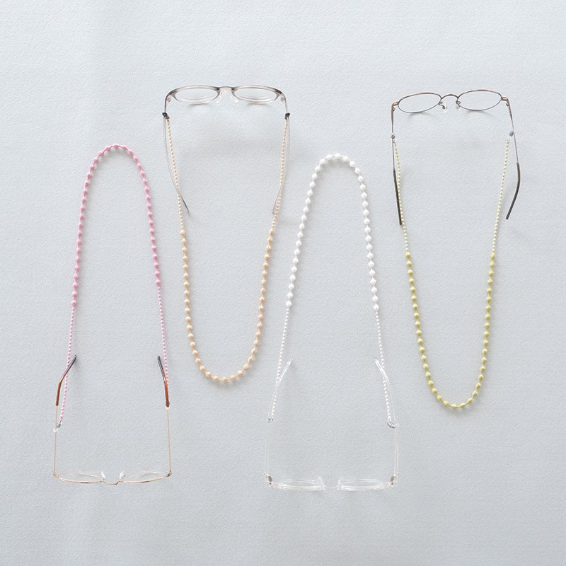【軽いグラスコード】刺繍職人が作るメガネチェーン　おしゃれ　シンプル　ギフト　金属アレルギー　眼鏡 老眼鏡 サングラス