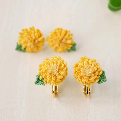 たんぽぽのピアス/イヤリング (受注制作、花、お花モチーフ、草花、春 
