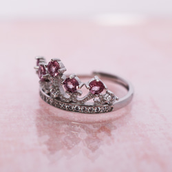 マラヤガーネット指輪、リング：クラウン、王冠：ピンク色の透明感：大人可愛い：シルバー：Creema限定【送料無料】 2枚目の画像