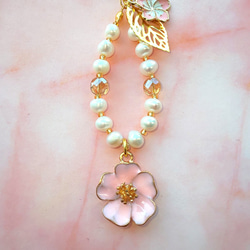 桜の花と淡水パールのキーホルダー 5枚目の画像