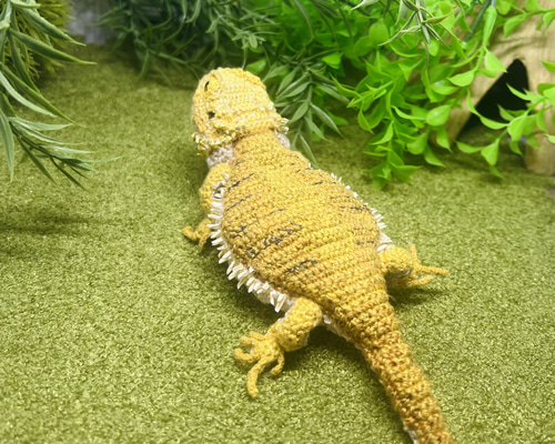 ◎84.フトアゴヒゲトカゲのあみぐるみ あみぐるみフトアゴヒゲトカゲ あみぐるみ Chicoromonpan shop