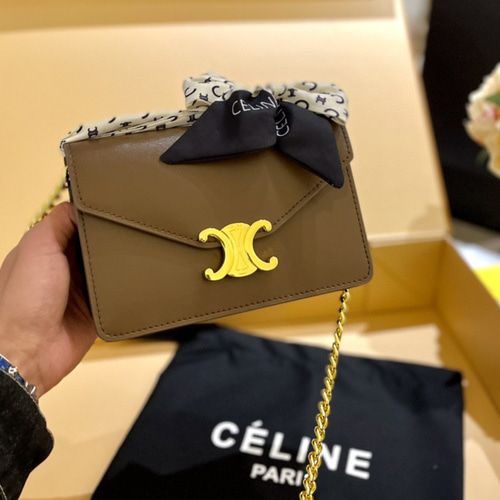 celine 折り畳み式ギフトボックス スカーフ付き ショルダー
