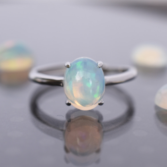 オパール指輪、リング：虹色みたいにカラフルにキラキラ輝く美しい天然石：シンプル、シルバー：Creema限定【送料無料】 3枚目の画像