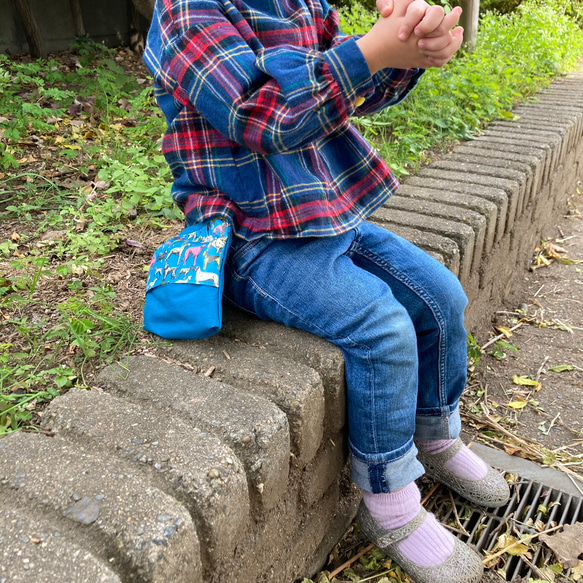 リバティ×撥水生地　蓋なし移動ポケット　マチ付き　クリップなし　チェリードロップ　入園入学準備　ミニマム移動ポケット 9枚目の画像