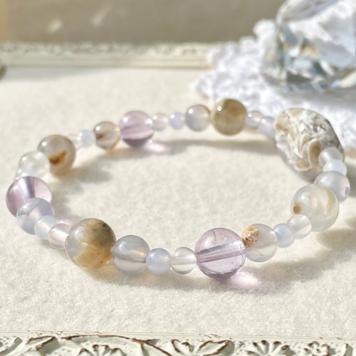 ブルーカルセドニー（母岩付き）・ミルキークォーツ・水晶　6㎜玉マーラー 母岩付きブルーカルセドニー＋ピンクアメシスト＋ブルーレースの