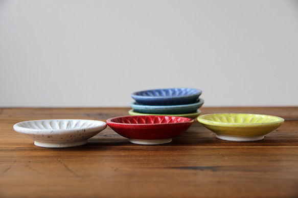 彩色しのぎ豆皿（6枚組セット） 4枚目の画像