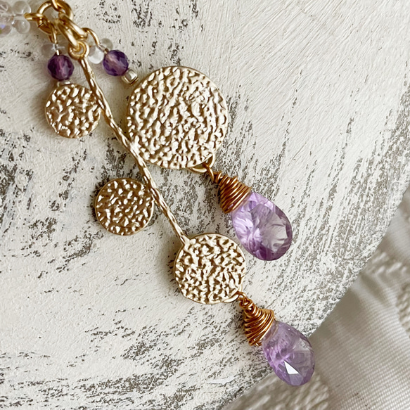 新作＊紫睡蓮の花びら　天然石アメジストの煌めくネックレス 2枚目の画像