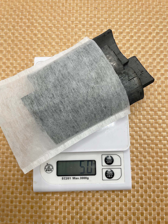 【竹炭】1袋（4本〜5本/40g）×10袋　不織布入り 5枚目の画像
