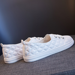 レディースシューズ　スニーカー　本革レザー　柔らかい　ハンドメイド　天然ゴム 普段　　履きやすい　ホワイト色SH112 3枚目の画像