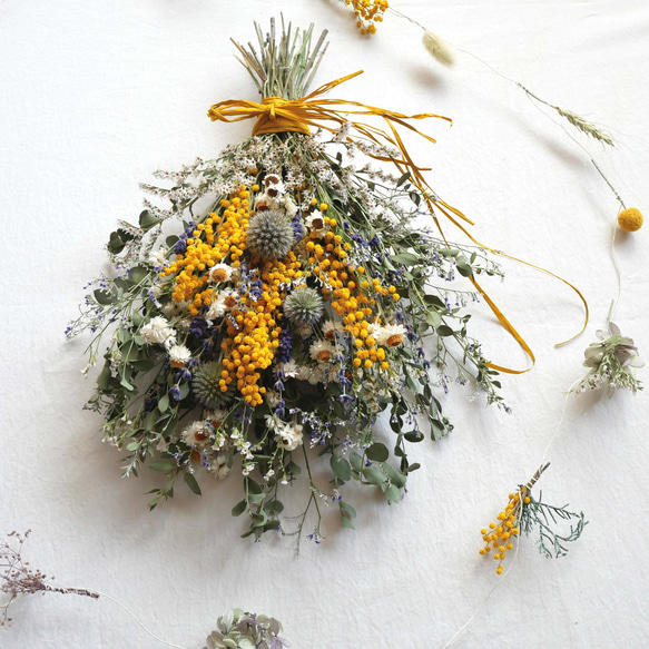 ミモザとラベンダー〇北海道小花たちのナチュラルスワッグ 30cm ドライ  