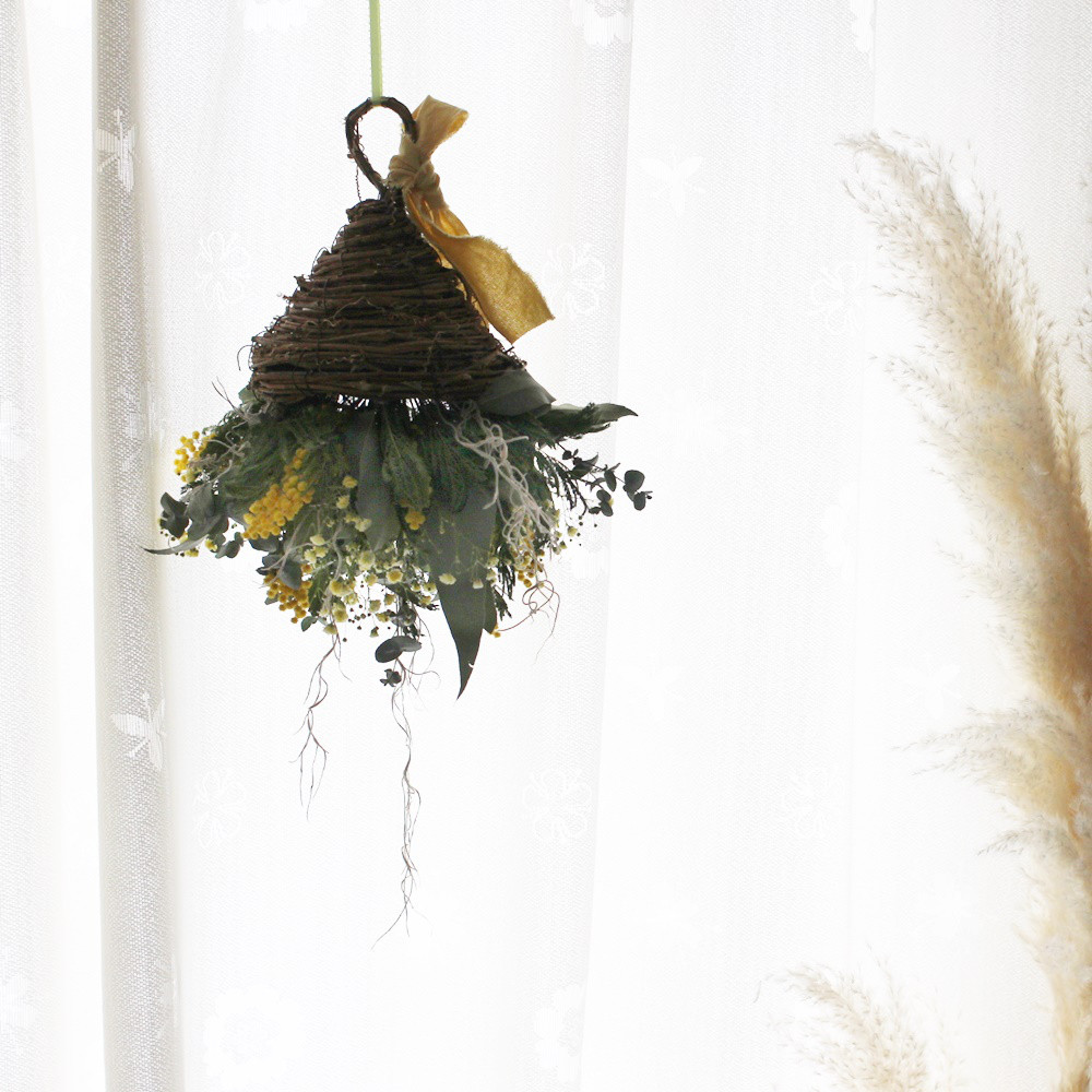 ドライミモザのフライングブーケ 5,400円