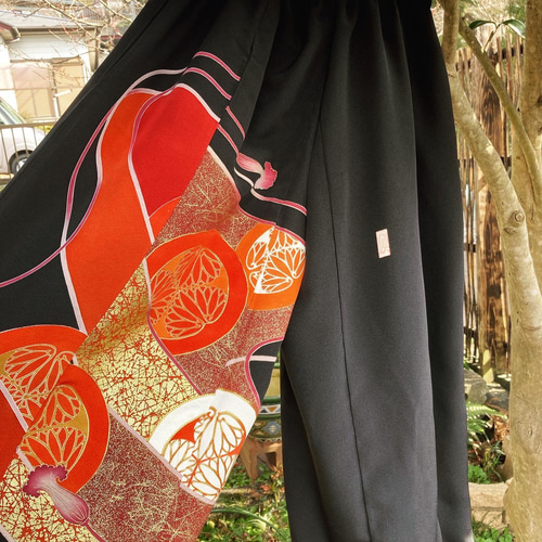 レオさま❣️ 専用子供着物リメイク 変形ワイドパンツ レオさま❣️ 専用子供着物リメイク 変形ワイドパンツ