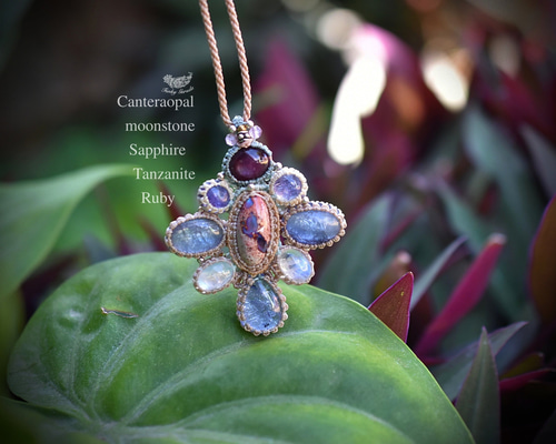 カンテラオパールのマクラメネックレス お花☆カンテラオパール マクラメネックレス937 ネックレス