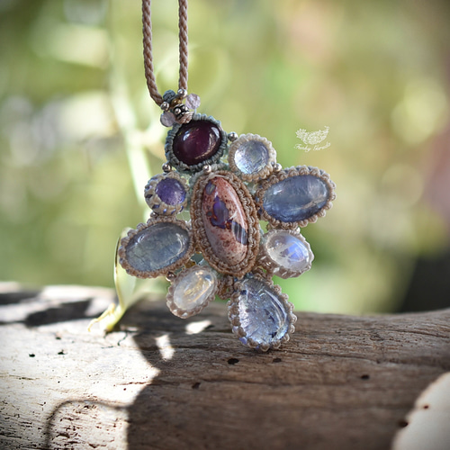 お花☆カンテラオパール マクラメネックレス937 ネックレス