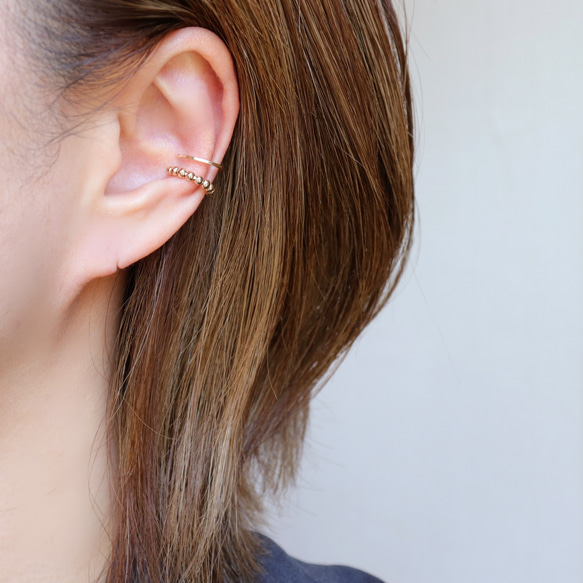 【14kgf】*Simple! stylish! Double ring Earcuff -Gold Beads- 3枚目の画像