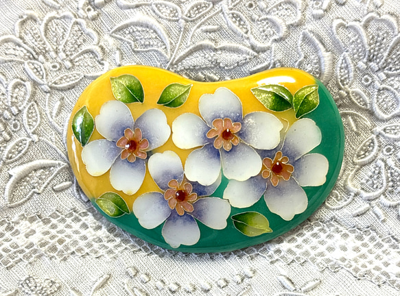 TOMI-kobo 陶器 ブローチ アジサイ ジュエリー ハンドメイド