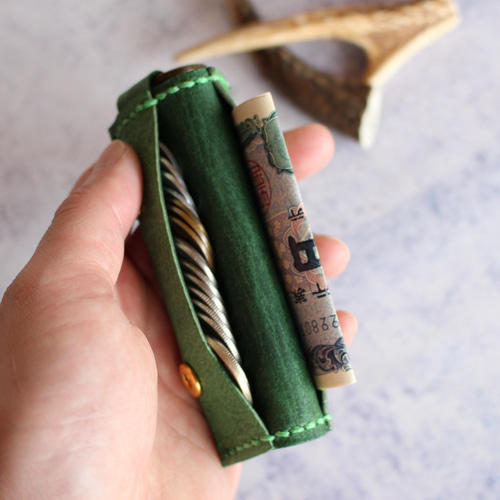 №53＊本革のちっちゃなちっちゃなアコーディオンキーホルダー＊ なま 