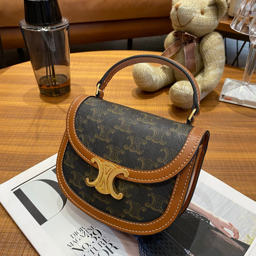 celine 風ハンドバッグ ハンドバッグ CHHY 通販 15411628｜Creema  