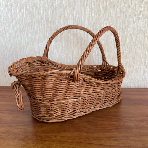 ⭐お家型　蔓編み　バスケット ⭐お家型 蔓編み バスケット 価格インテリア・住まい・小物 - ⭐お家型
