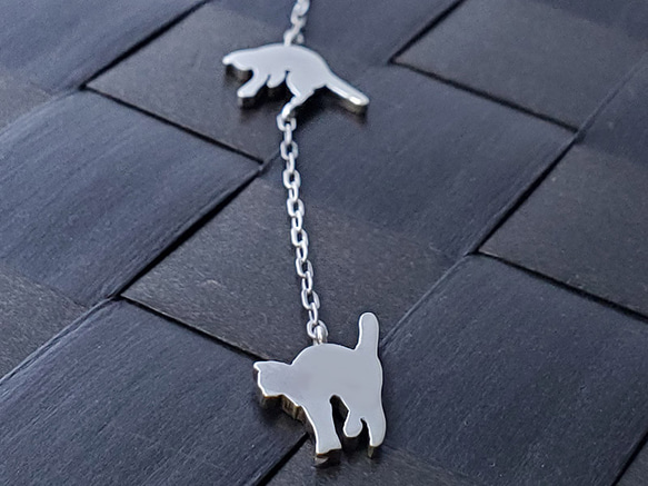 ΛΛ 4 consecutive cat Nyanparari pendant [Free shipping] 銀色吊墜，長度可 第12張的照片